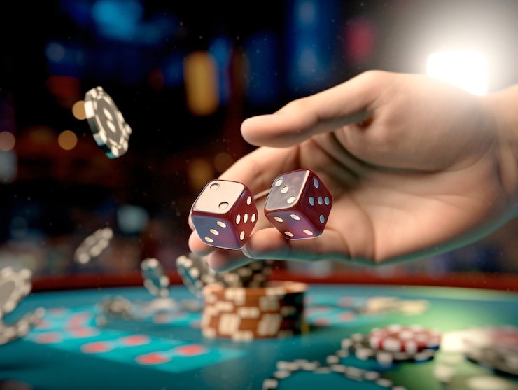 Pengguna dewasa meninjau deposit 777w di ponsel
